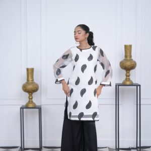 cotton embroidered long shirt with hand paint