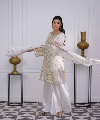 Luxury White Glasswork Outfit for�Eid